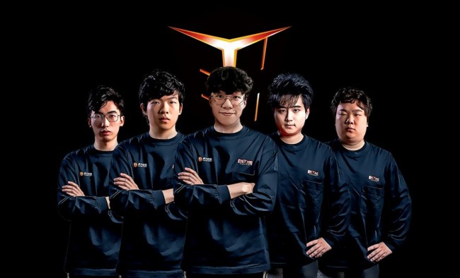 经历了三连 经历了三连