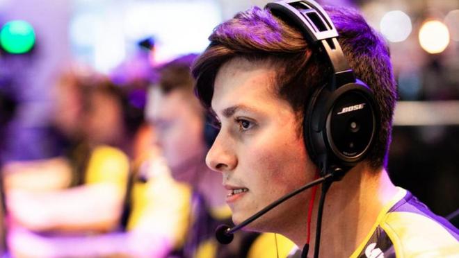 随着这份合 随着这份合