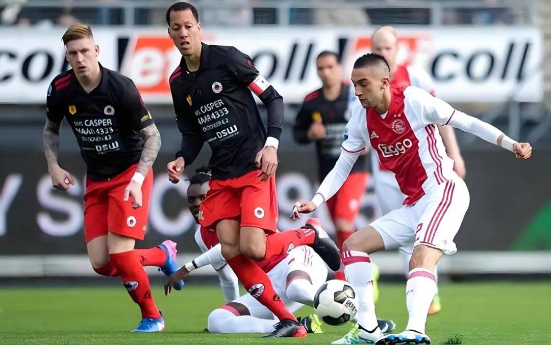 拜仁定位球 拜仁定位球