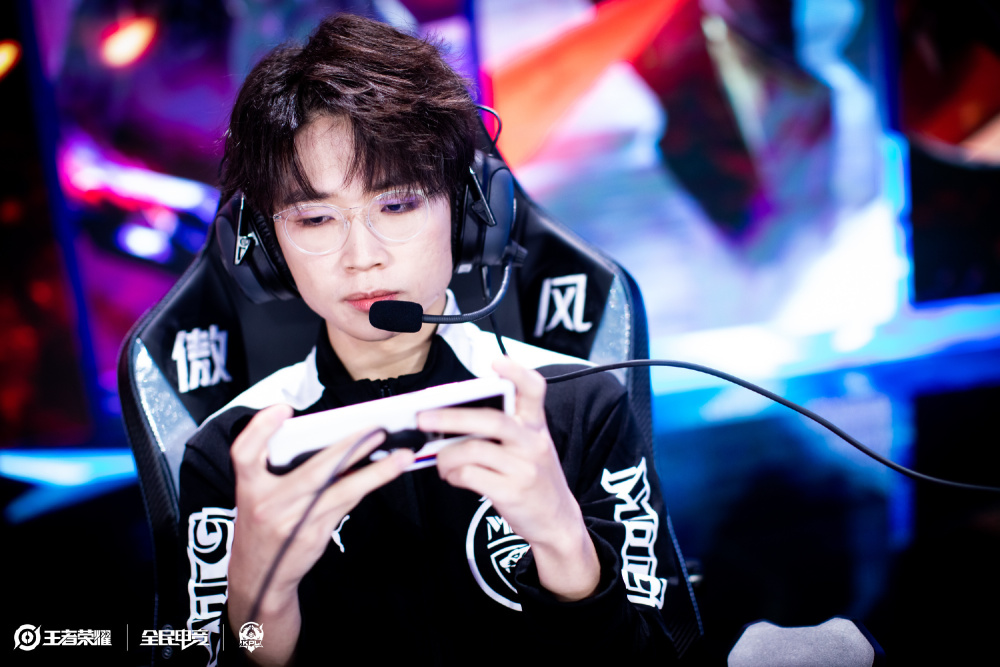 样的优秀球 样的优秀球