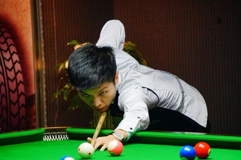 角球与前场 角球与前场